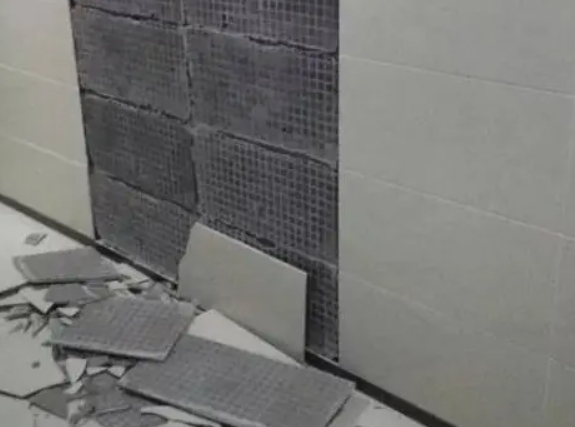 南安瓷砖空鼓维修公司分享下南安墙砖松动维修的知识